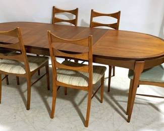 1366 - Lane Rhythm MCM Walnut 7pc Dining Set Inlaid oval walnut table w/ 2 leaves 30 x 58 x 30 (94 with leaves), 6 chairs 36 x 21 x 19