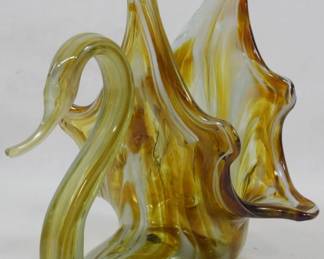 33 - Mid Century Art Glass Swan 7"
