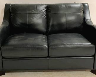 1264 - Presley Leather Loveseat by Leather Italia slight wear, 53 x 46 x 36
