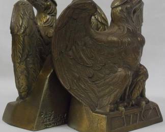 199 - 1968 Colonial VA Metal Eagle Bookends 6.5"