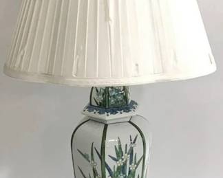 1234 - Oriental Porcelain Ginger Jar Lamp 34" shade damaged You are buying a used as-is electric/electronic item. We do not guarantee all components are present, and if it is not expressly stated, it is untested.