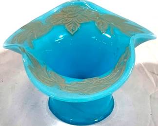 2359 - Fenton Persian Blue Wild Rose Hat Vase crimped 6 x 4