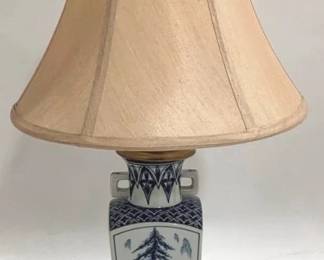 1237 - Oriental Blue & White Table Lamp 24" You are buying a used as-is electric/electronic item. We do not guarantee all components are present, and if it is not expressly stated, it is untested.