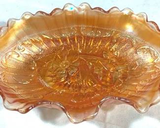 2385 - Fenton Marigold Carnival Glass Bowl 8.5 x 5 x 2