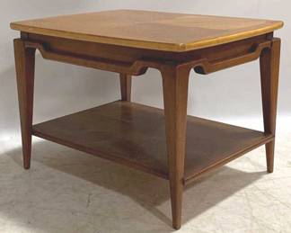 1331 - Lane MCM Walnut Inlay End Table 20 x 23 x 29