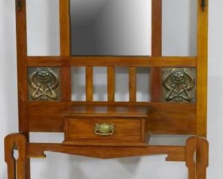 3910 - 1900s Art Nuveau hall tree / umbrella stand in mahogany, with coat hooks, drip pans for umbrellas 80 x 42 x 13