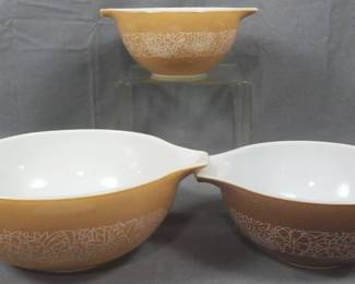 177 - 3pc Pyrex Woodland Brown Bowl Set (largest: 4x11x9)