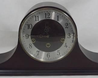 128 - Vintage Elgin Mantel Clock 9.5x20x5 You are buying a used as-is electric/electronic item. We do not guarantee all components are present, and if it is not expressly stated, it is untested.