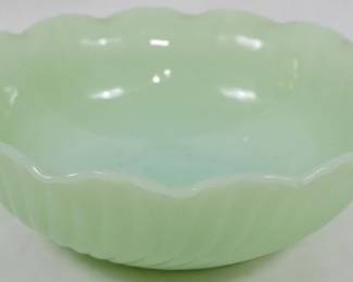83 - Jadeite Bowl 2.5x7.5"
