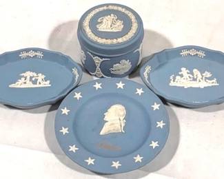 2365 - 4 Pieces Wedgwood Blue Jasperware