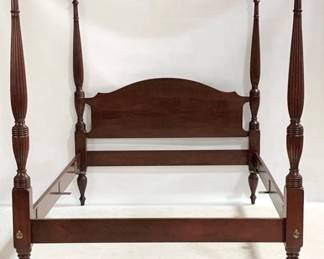 1021 - Craftique Queen Size Tall Poster Bed 66 x 64 x 88