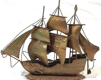 2425 - Brass Ship Figure 12 x 10