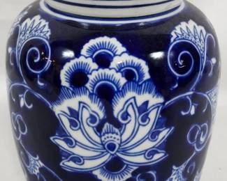 936 - Blue and White Ginger Jar 9"
