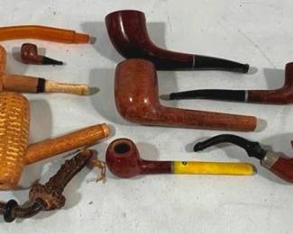 2505 - Assorted Vintage Pipes