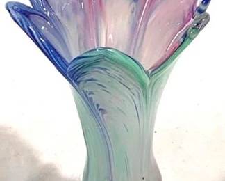 2435 - Murano Art Glass Vase 7"