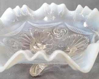2372 - Northwood White Opalescent Bowl 9.5"