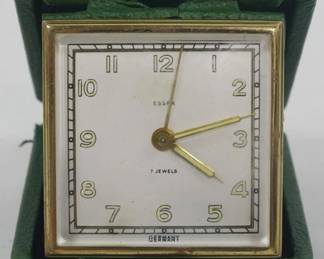 68 - Vintage Essex Travel Collapsible Clock 3.5" You are buying a used as-is item. We do not guarantee all components are present, and if it is not expressly stated, it is untested.