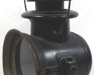 1026 - Dietz Union Driving Lamp, New York 13" Red glass on one side