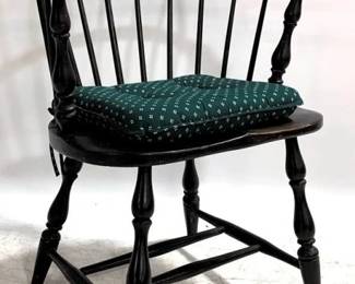 1217 - Vintage Windsor Arm Chair 36 x 25 x 20