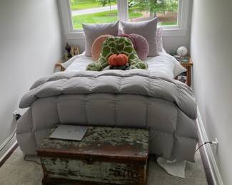 Full Size Bed