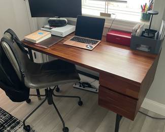 Modern Desk