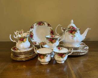 Bone China by ROYAL ALBERT