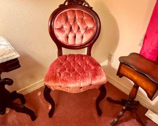 Rose velvet rose carved parlor chair