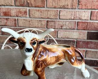 Vintage longhorn planter