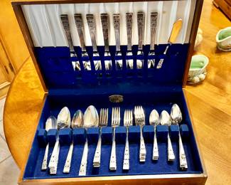 Oneida Coronation silver plated flatware