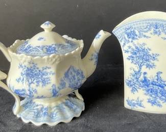 Burton Burton Blue Foile Teapot Vase