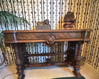 
Jacques Androuet du Cerceau Library Table - Connected Andus  
H-shaped structure.  
walnut. 
Developed in Italy in the 19th century.
Quality Renaissance Library Table. 
across 46 inches deep 28 inches height 28 inches