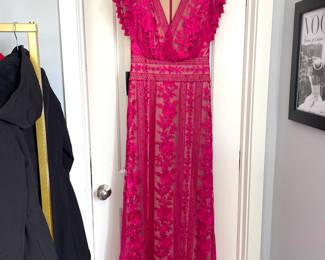 Tadashi Shoji Brooklyn Tassel gown, New w tag