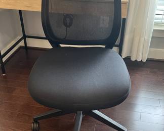 Office chair armless