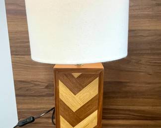 Chevron wood table lamp
