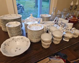 Johann Haviland Bavarian Germany blue floral China set (90+ pieces)