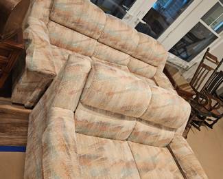 La-Z-Boy sofa set