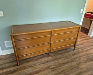 Widdicomb 4 piece bedroom set (dresser, chest of drawers, nightstand, bed frame)