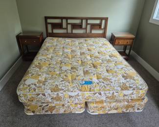 Bedroom set (4 piece- dresser, bed frame, 2 nightstands)
