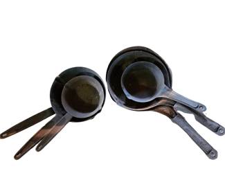 6 Antique Cold Handle Cowboy Metal Fry Pans Pots