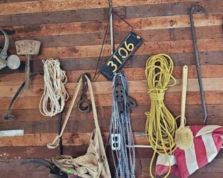 Pickers LOT: Galvanized Water Can Seeder Net Flag++