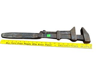 Plumbing LOT: 20" Pipe Wrench