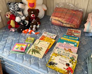 More toys and vintage children's books.  Some linens.