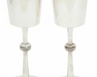 Lot 77 | Pair of Garrard & Co. Ltd. (London) Sterling Silver Wine Glasses, 1975 H 7" Dia. 2.5" 14.2t oz 2 PCS