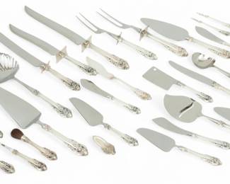 Lot 31 | Wallace Grand Baroque Sterling Silver Handle Serving Pieces 21pcs 28 PCS