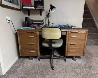 MCM Desk
