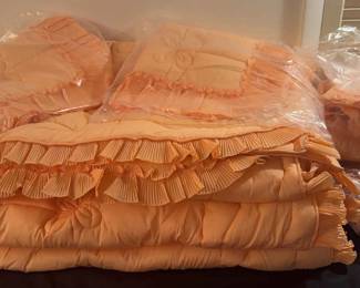 Peach Comforters Extras