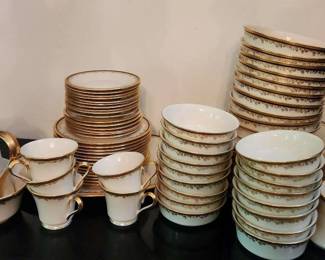 Large Lenox Eclipse China Set