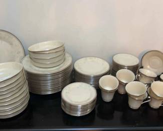 Amazing Lenox Nicole China Set