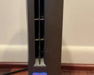 Small Tabletop Oscillating Fan