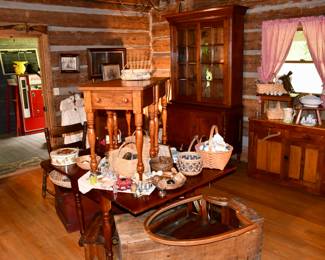 Excellent Southern Primitives